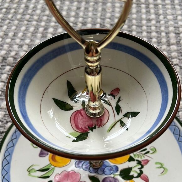 Vintage!! Floral Two-Tiered Serving Tray - Picture 3 of 11